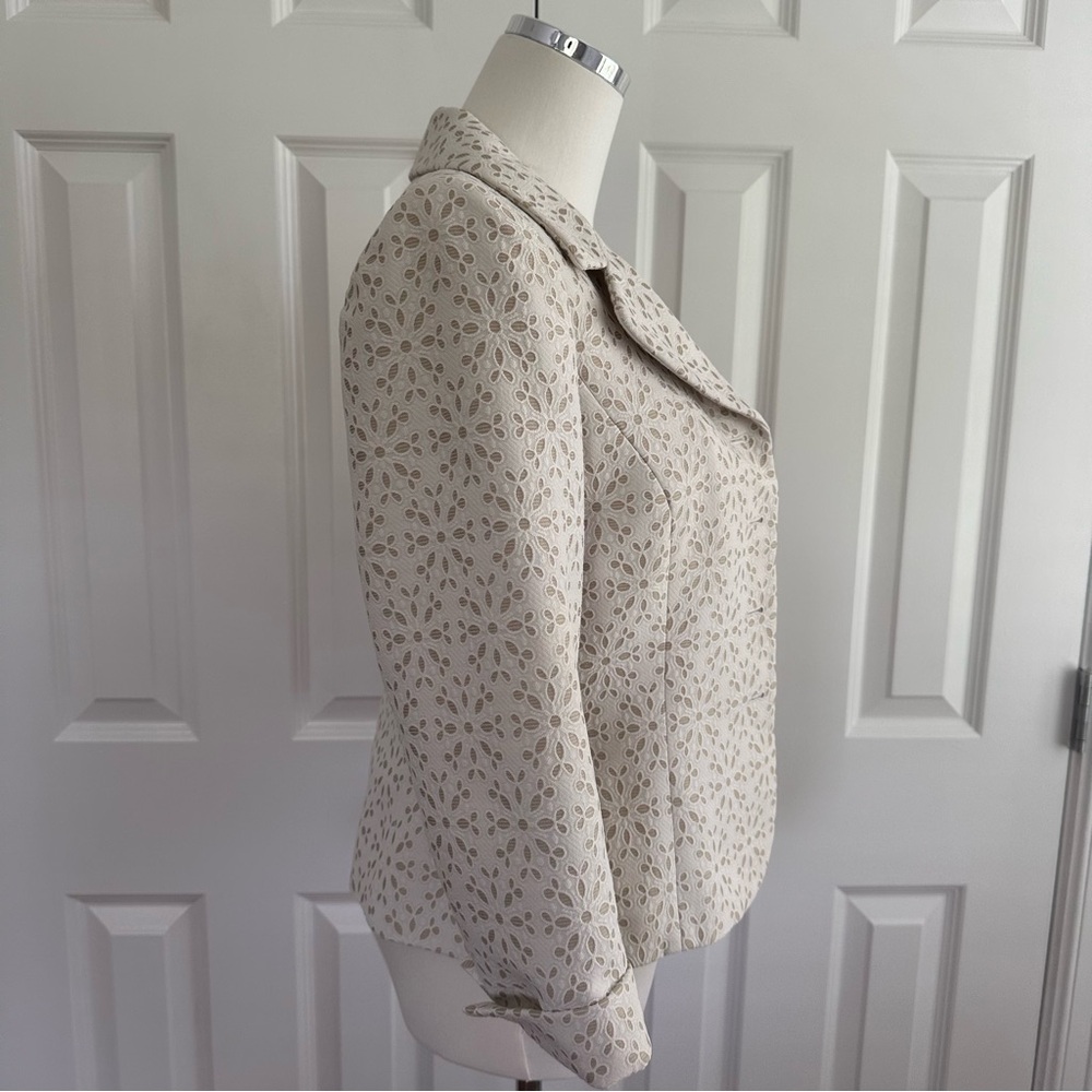 Tahari Tan Navy Tailored Business taupe Off White Cut Outs Blazer Slim Fit Size4 - Picture 4 of 7